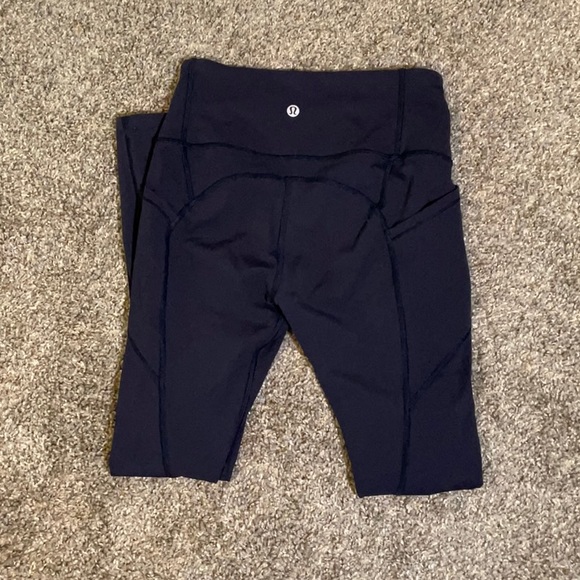 Lululemon leggings - Picture 9 of 9